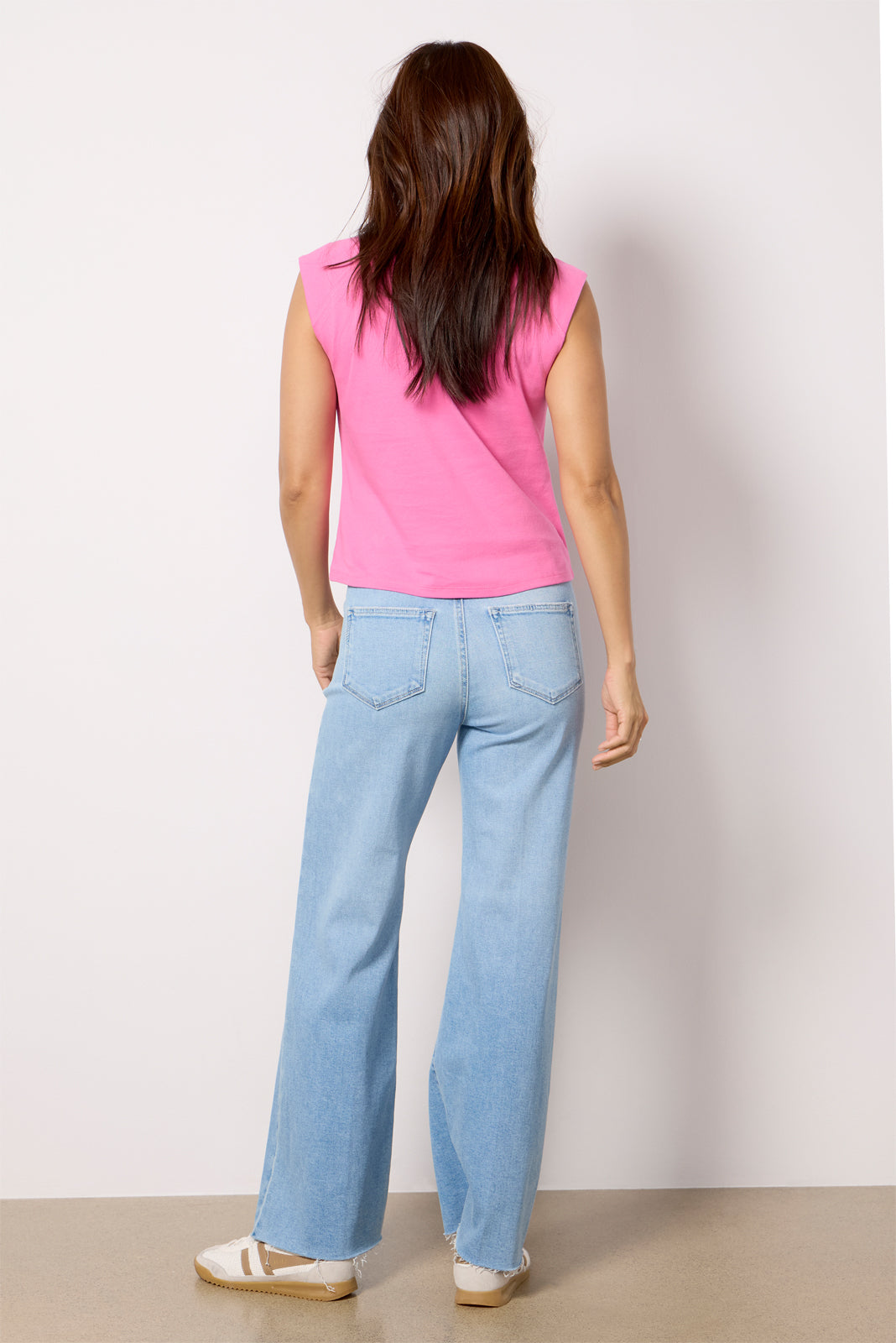 011625_AprilCatalogDenim_1I70F72-C362_2296_4-1.jpg