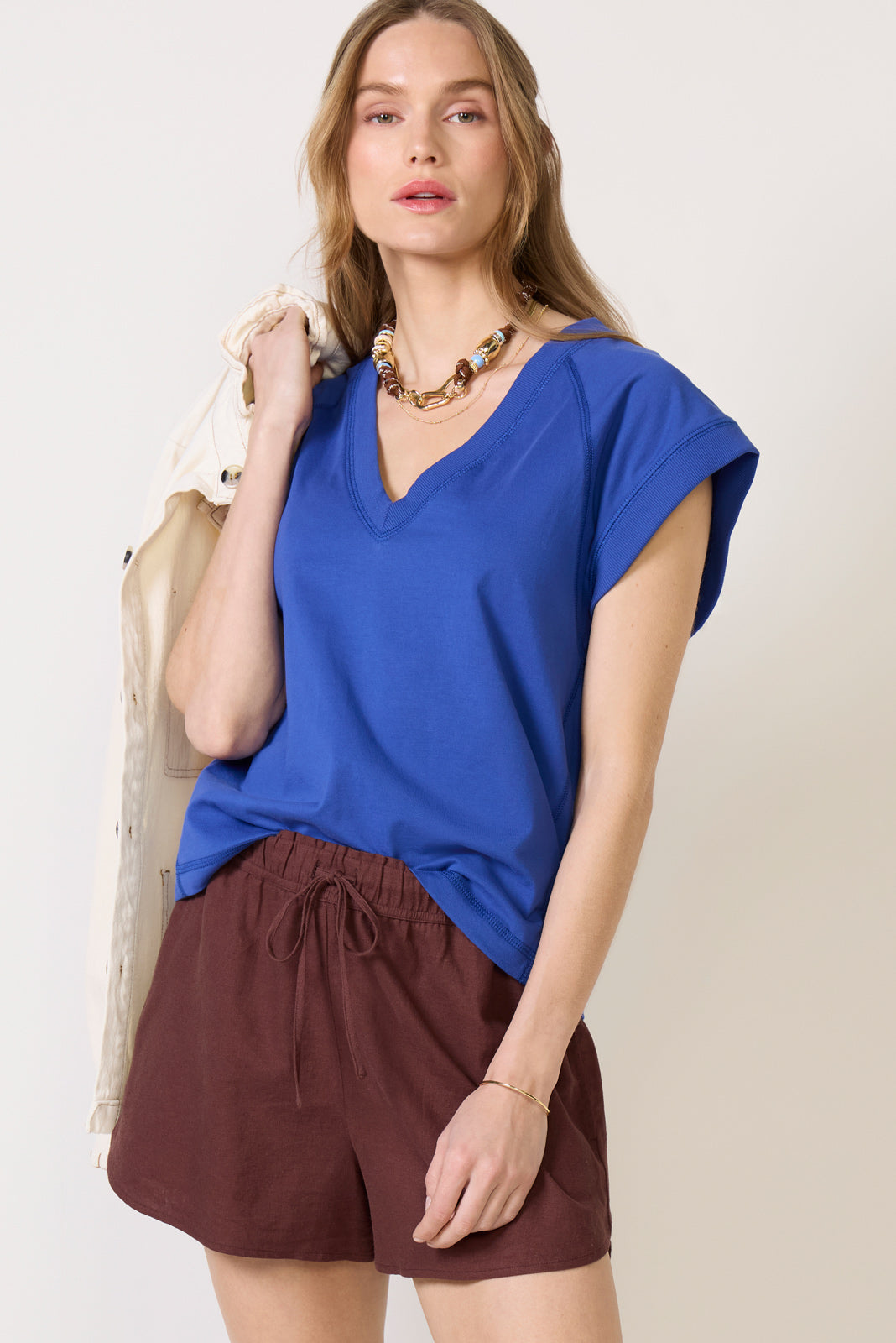 020426_MarchEcomm_EVSP26KT33-GX_COBALT_2270_1.jpg