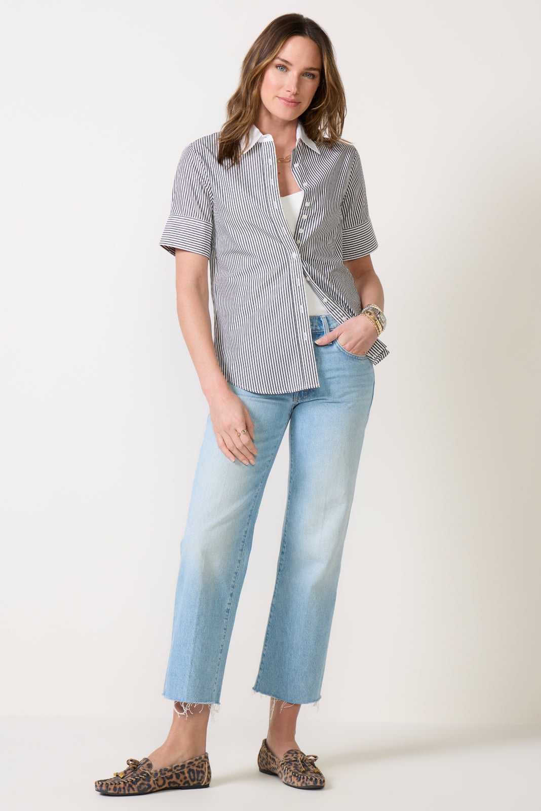 031326_Ecomm_SHORTSLEEVESHIRT_1292_2-1.jpg