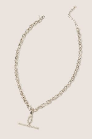 Tatum T Bar Necklace