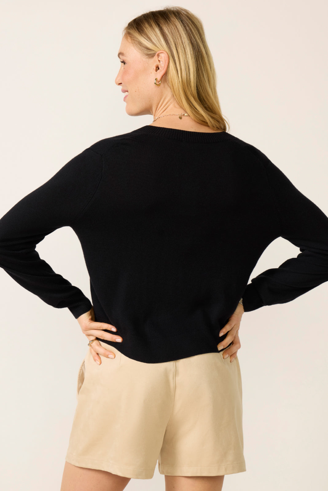 041426_Ecomm_RM6K660SE_black_2256_4-1.jpg