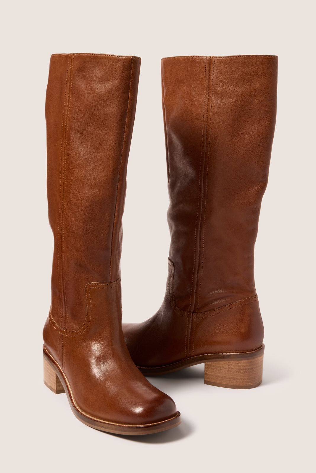 090925_SEPJASI_SANDINMYBOOTS_0017_1.jpg