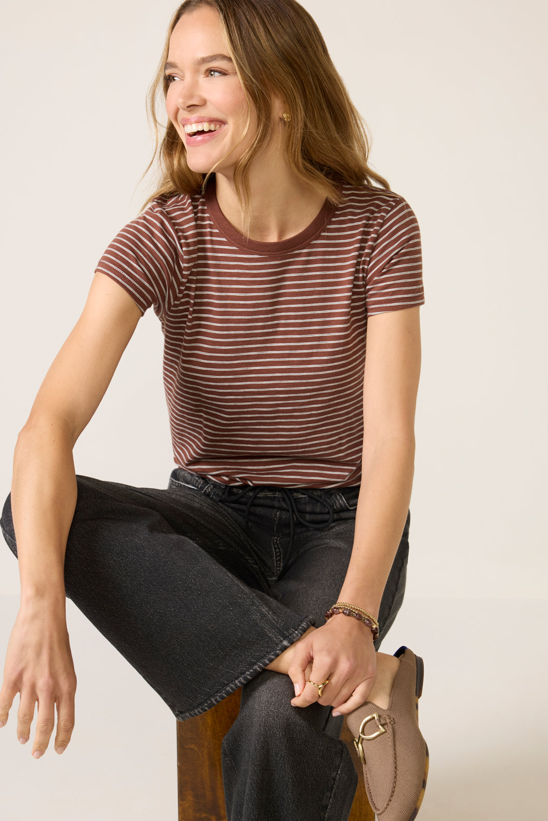092225_Ecomm_RE7C25FT3SW_2324_3-1.jpg