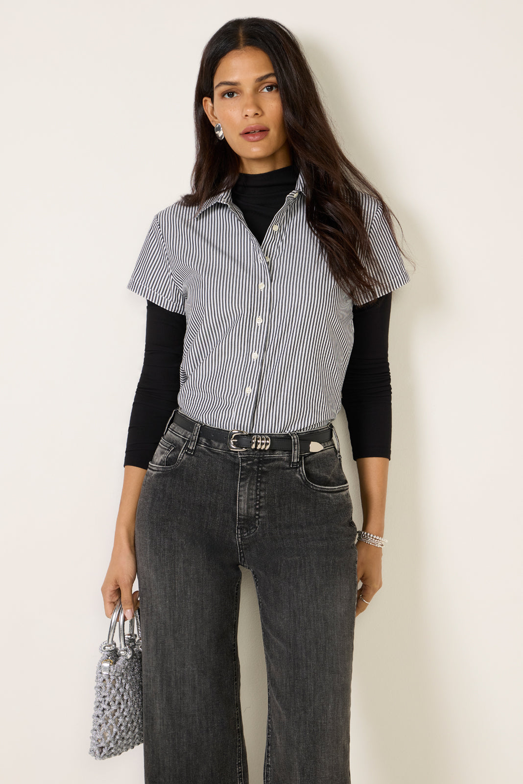 102325_JanEcomm_BOXYSHIRT_1576_1.jpg