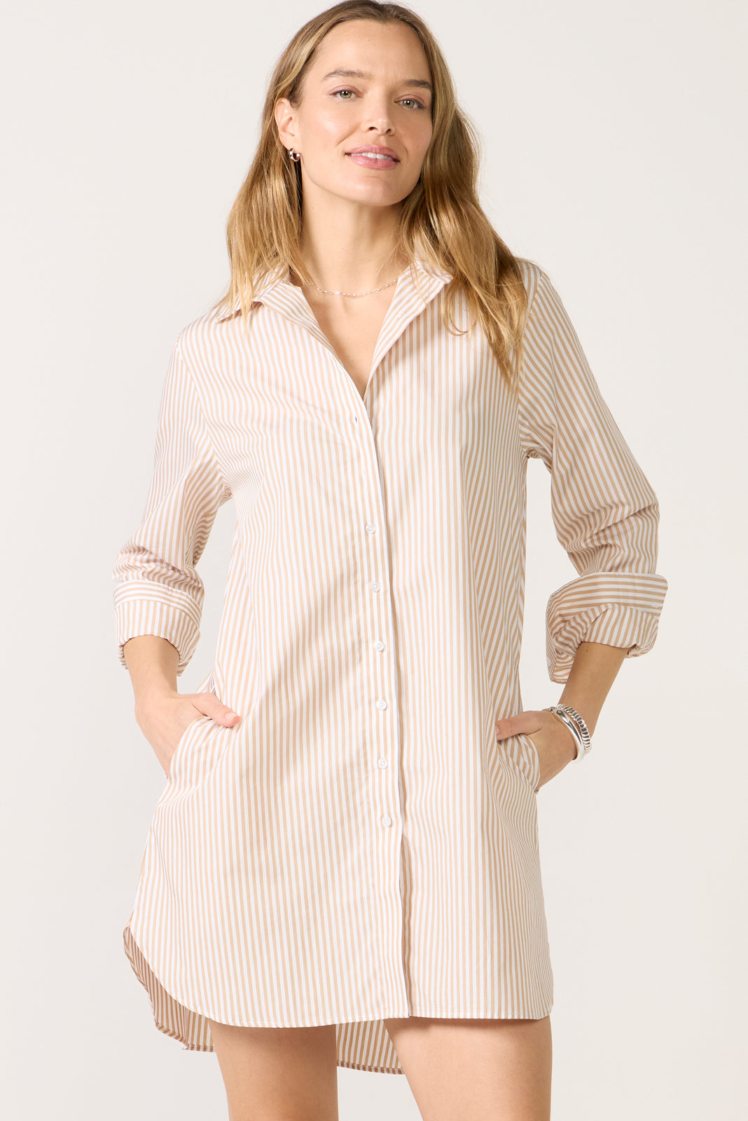121525_MarEcomm_WFHDress_2550_2-1.jpg
