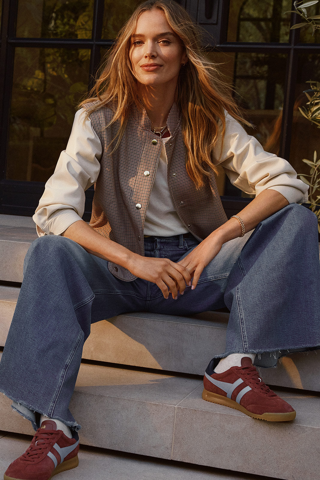 570044_32-1.jpg