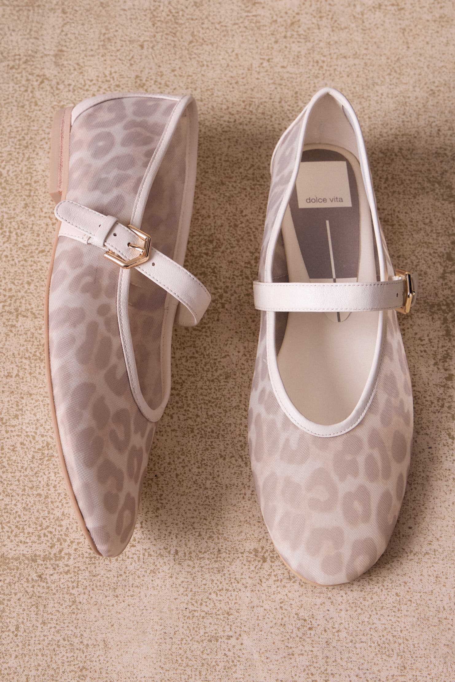 ROSLYN_SHOE-1.jpg