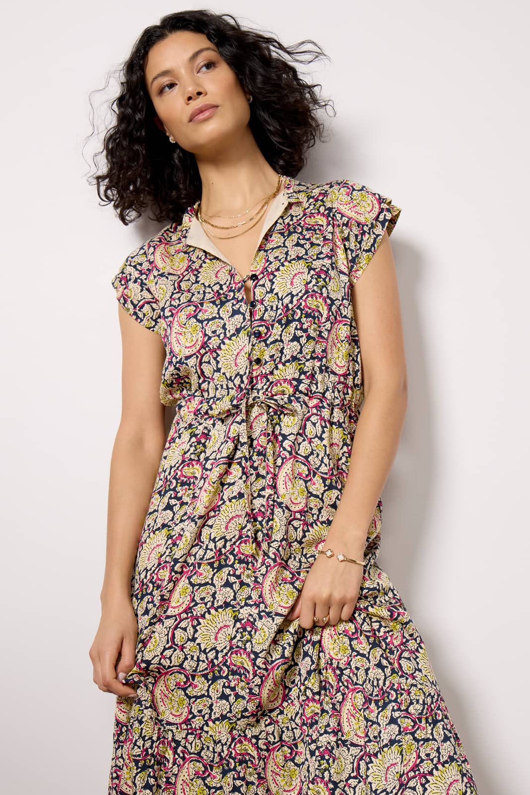 retouch_AprilCatEcomm_EFC497FF-EF_0097_3-1.jpg